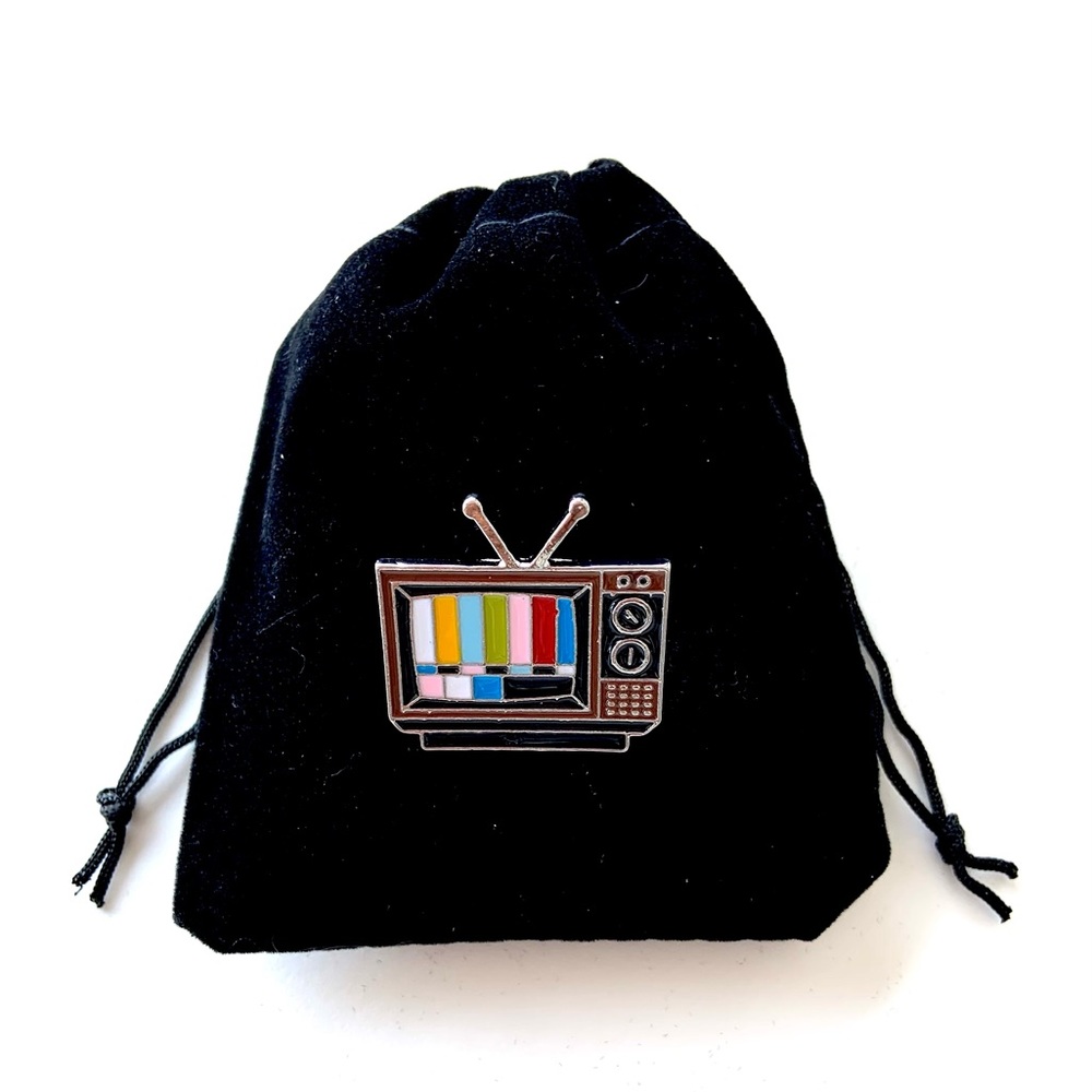 📺3/$15📺 Unisex Retro Television Pin for for You or Gifts - Mix & Match 🤩